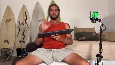 Mack  Makingmoans Twitter online show from 06/26/26, 01:10