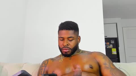 Makonnen online show from 11/22/25, 08:35