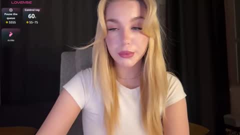 maksisisia online show from 02/20/26, 03:56