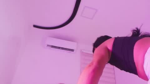 malaia thompson  online show from 06/09/26, 11:55
