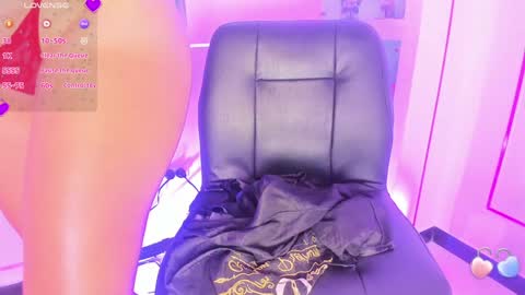 Snapshot of malaikabrown chatting on 02/08/25, 06:01 online show from 02/08/25, 06:01