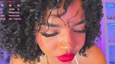 Snapshot of malaikabrown chatting on 02/27/25, 05:58 online show from 02/27/25, 05:58