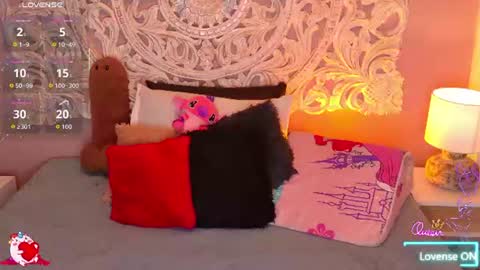 Snapshot of malaikabrown chatting on 07/08/26, 04:28 online show from 07/08/26, 04:28