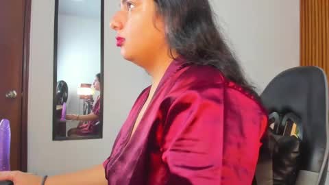 M A L A K online show from 04/19/26, 01:49