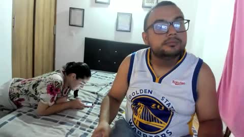 malcom y sara  online show from 01/08/25, 07:56