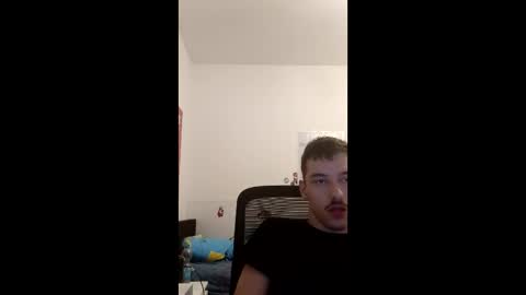 Snapshot of male20y chatting on 03/13/26, 11:22 male20y online show from 03/13/26, 11:22