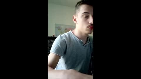 Snapshot of male20y chatting on 05/03/26, 11:38 male20y online show from 05/03/26, 11:38