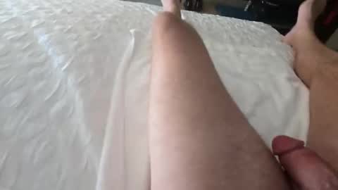 Snapshot of male_gr chatting on 10/20/25, 09:26 male_gr online show from 10/20/25, 09:26