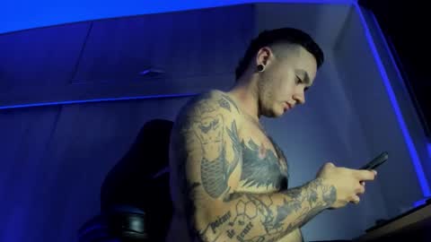 ADAM         online show from 11/22/25, 04:55