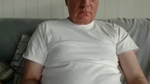 male_toy2 online show from 05/16/26, 06:50