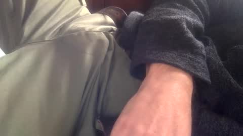 malefrench1 online show from 12/23/25, 09:07