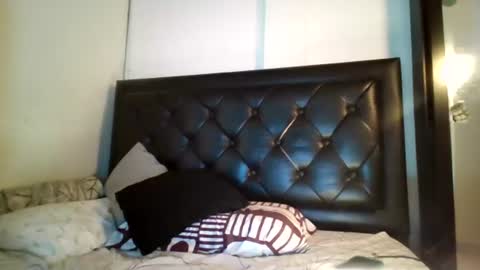 Snapshot of malekthick chatting on 06/18/26, 08:35 malekthick online show from 06/18/26, 08:35