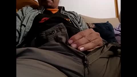 Snapshot of malenchanted chatting on 11/10/25, 08:30 malenchanted online show from 11/10/25, 08:30