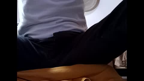 Snapshot of malenchanted chatting on 11/13/25, 02:05 malenchanted online show from 11/13/25, 02:05