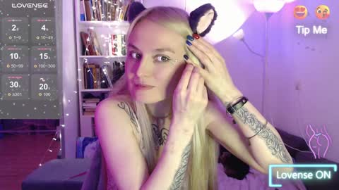 Mischelle online show from 01/29/25, 02:19