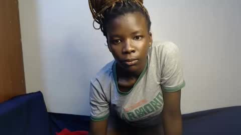 lati online show from 12/01/25, 12:04