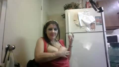 Snapshot of malinda702 chatting on 01/03/25, 06:33 malinda702 online show from 01/03/25, 06:33