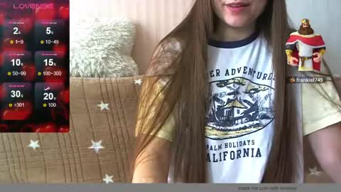 Snapshot of malinka_sweet19 chatting on 05/07/26, 05:46 malinka_sweet19 online show from 05/07/26, 05:46