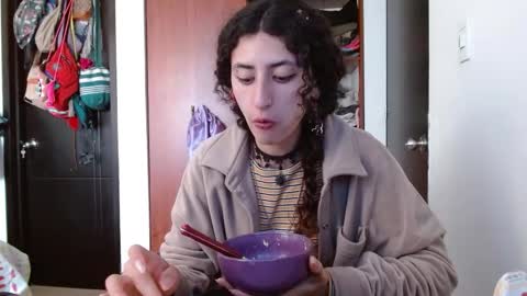 Malita online show from 10/22/25, 07:24