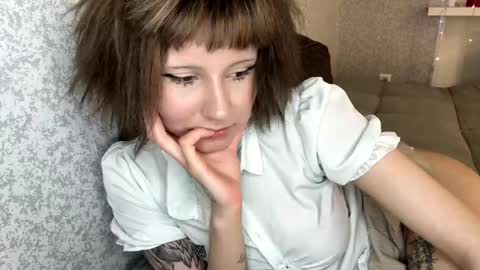 Eva online show from 04/16/26, 03:57