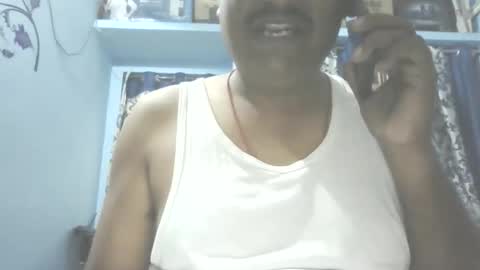 Snapshot of mallik63040 chatting on 09/24/25, 03:43 Sree0703 online show from 09/24/25, 03:43
