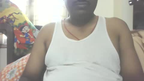 Snapshot of mallik63040 chatting on 10/16/25, 04:46 Sree0703 online show from 10/16/25, 04:46