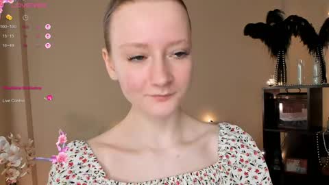 Lilit online show from 04/17/26, 03:48