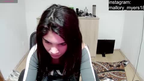 mallorymyers online show from 12/04/25, 09:01