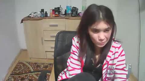 mallorymyersx online show from 01/16/26, 08:46