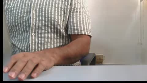Snapshot of mallualex chatting on 07/31/26, 10:03 mallualex online show from 07/31/26, 10:03