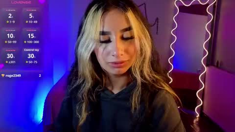 Malory  online show from 10/23/25, 07:23