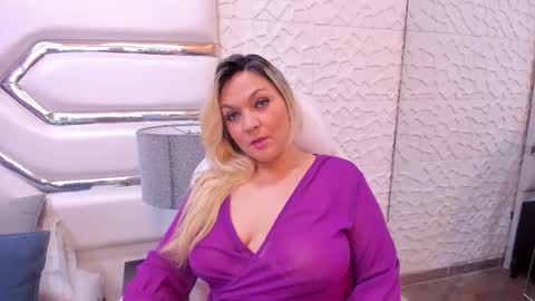 MalorySweet  online show from 10/28/25, 01:03