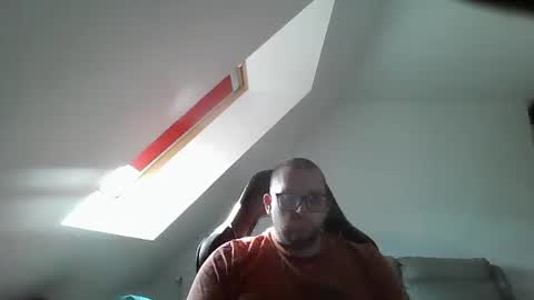 breton online show from 04/20/26, 04:54