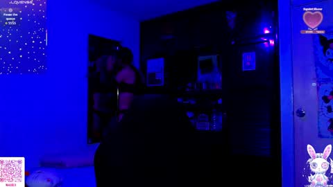 Snapshot of malud_09 chatting on 05/23/26, 12:16 online show from 05/23/26, 12:16