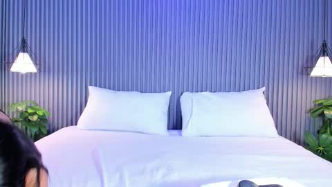 Snapshot of maludiazx chatting on 12/22/25, 05:21 Malu online show from 12/22/25, 05:21