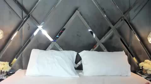 Malu online show from 03/22/26, 11:57