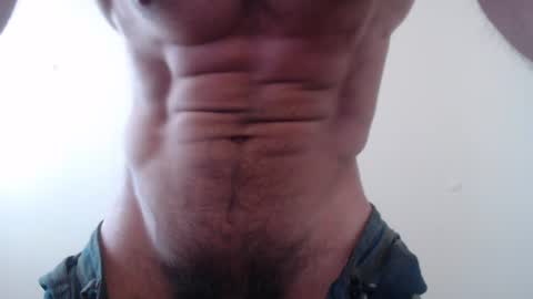 Snapshot of maluma4you chatting on 07/27/26, 07:43 maluma4you online show from 07/27/26, 07:43