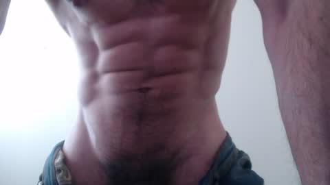 Snapshot of maluma4you chatting on 07/28/26, 04:39 maluma4you online show from 07/28/26, 04:39