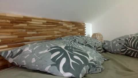Snapshot of mamattv chatting on 04/29/26, 05:33 mamattv online show from 04/29/26, 05:33