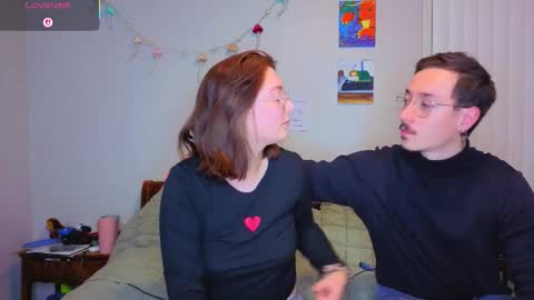 Snapshot of mamiclouds chatting on 12/04/25, 03:05 MamiCloudz online show from 12/04/25, 03:05