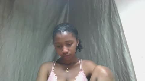 mamieriela online show from 04/12/26, 10:31