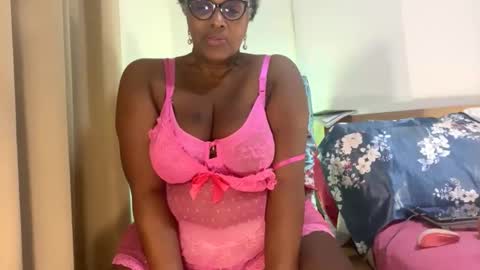 mamigilf66 online show from 12/14/25, 01:00