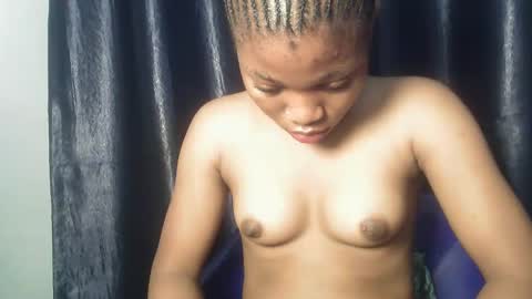 Snapshot of mammy31 chatting on 02/26/26, 04:00 mammy31 online show from 02/26/26, 04:00