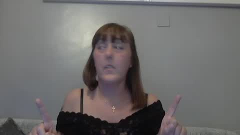 Snapshot of mamooshka000 chatting on 01/31/25, 06:36 Sam online show from 01/31/25, 06:36