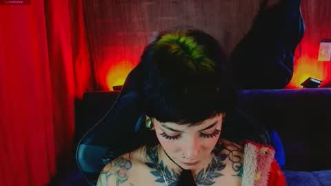 Snapshot of mamushka_ chatting on 07/10/26, 08:55 online show from 07/10/26, 08:55