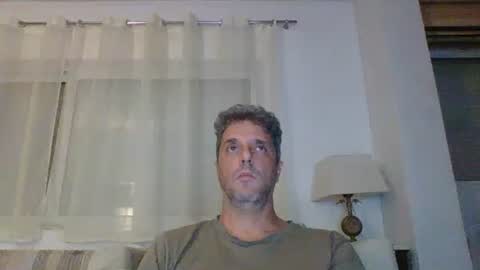 man211172 online show from 11/04/25, 06:51