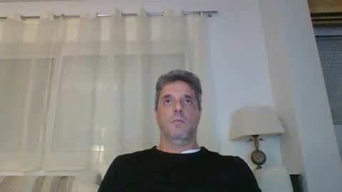 man211172 online show from 11/16/25, 03:17