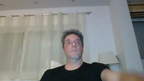 man211172 online show from 02/08/26, 04:10