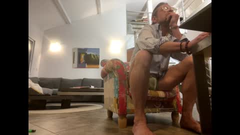 man38110 online show from 01/12/25, 05:22