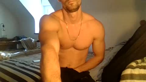 Snapshot of man_for_man69 chatting on 10/02/25, 08:43 man for man69 online show from 10/02/25, 08:43